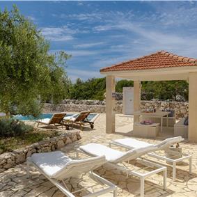 Luxury 5 Bedroom Beachfront Villa near Dubrovnik, Sleeps 11-12